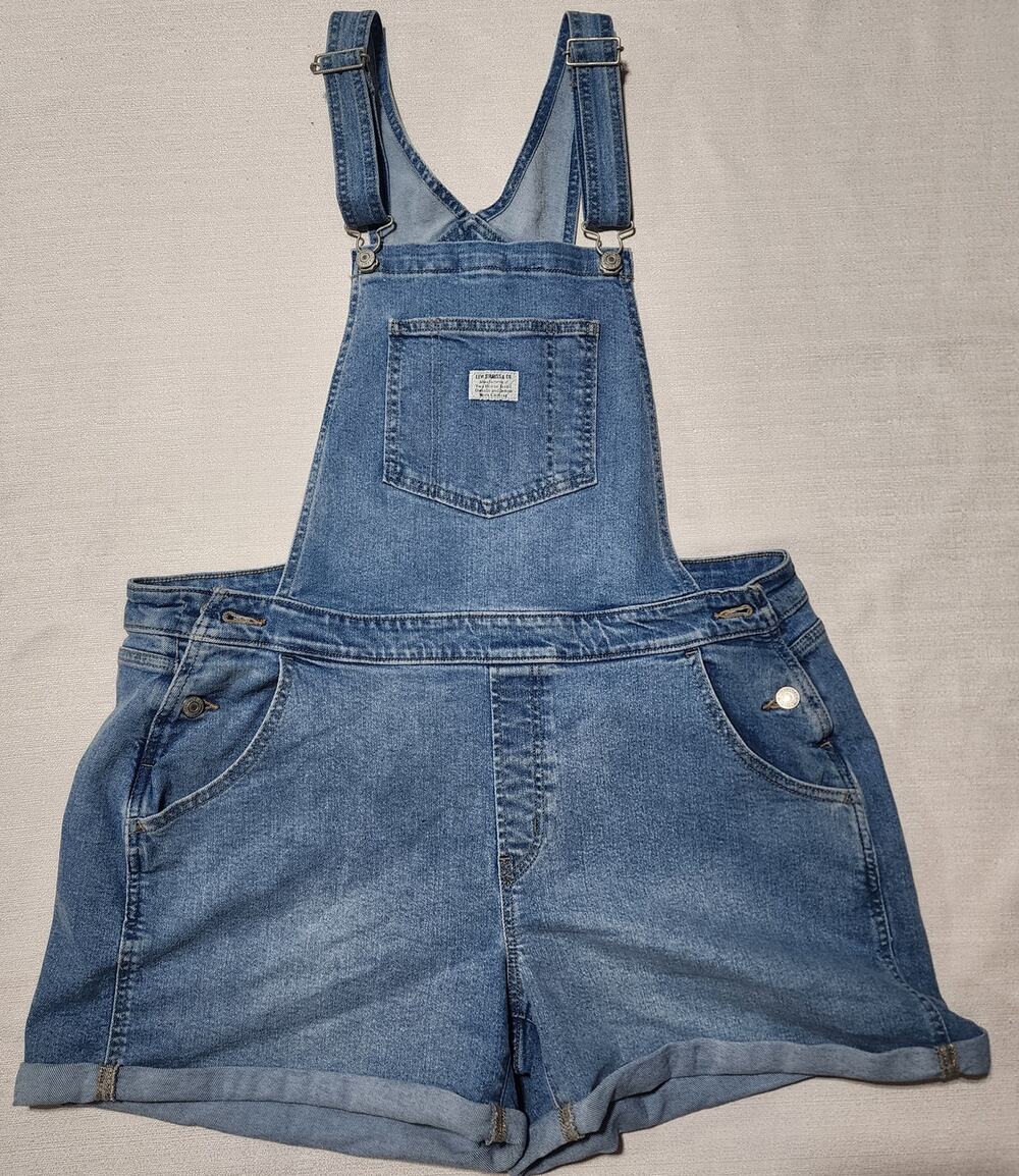 Levi's vintage  jean shortalls women's XL waist 36